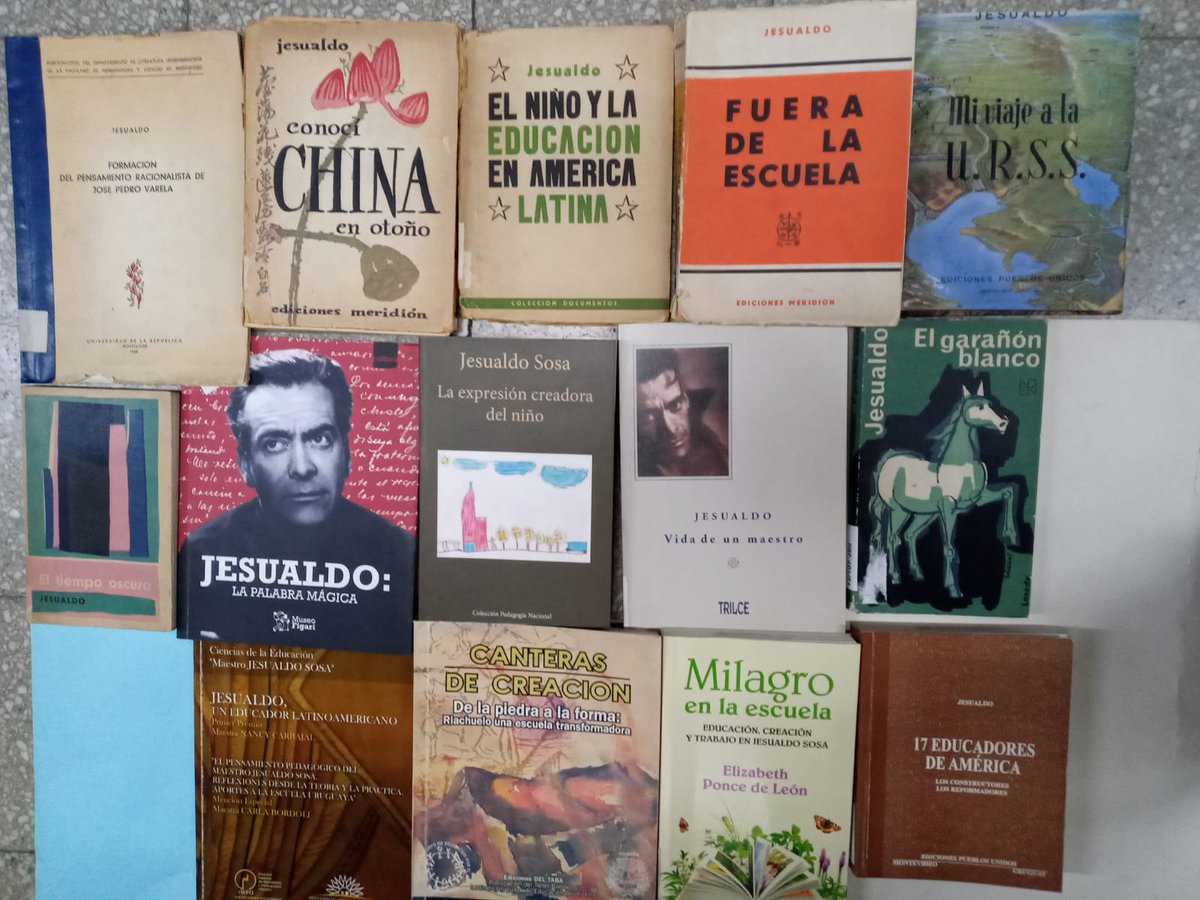 BNUruguay's tweet photo. 22 de febrero | Nació el maestro, pedagogo y escritor uruguayo #Jesualdo Sosa (Tacuarembó, 1905 - Montevideo, 1982).
Compartimos una fotografía de nuestro acervo y los libros de su autoría que forman parte del catálogo. https://t.co/DCQCrCZccY