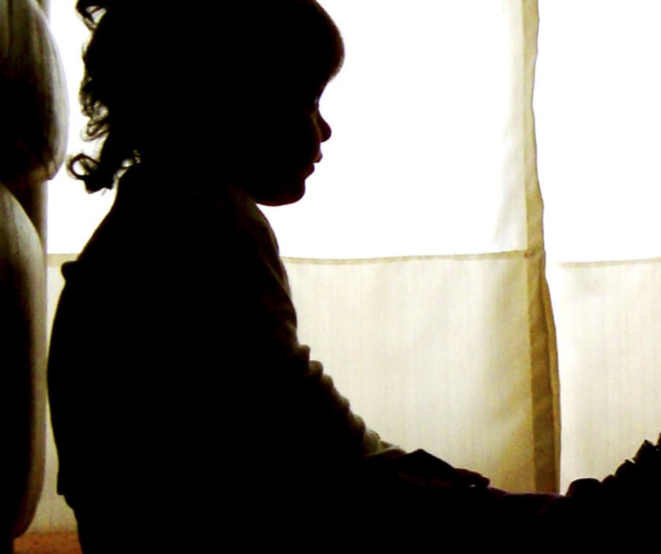 safepassagemn's tweet photo. In the first record we reviewed, one father had four additional years of ongoing access to a child he started sexually abusing at age 5, despite a no-contact order. #childabuse #childprotectionstudy 2/5 https://t.co/zoAX7CjD0f
