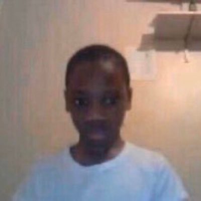 briallysia's tweet photo. now why tf is jin following the shade room 😭😭😭😭😭😭 https://t.co/k9GMYCwJCl