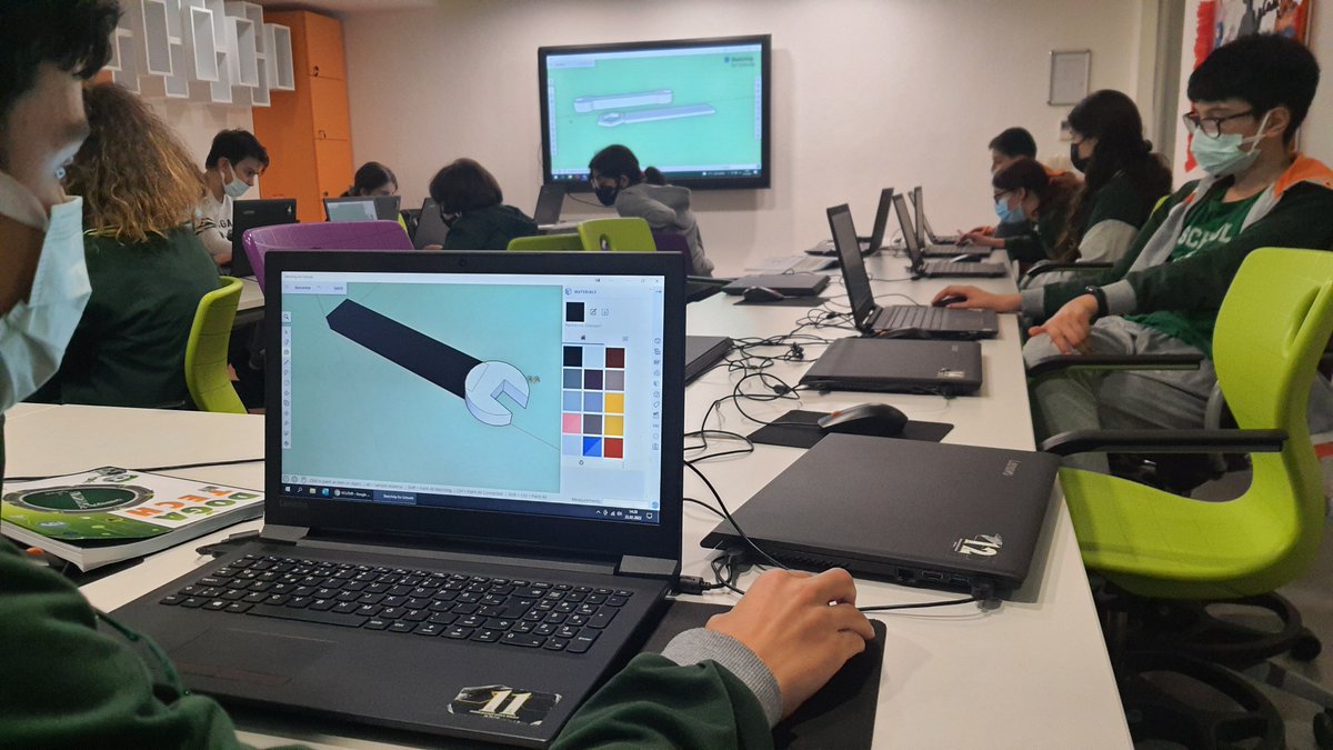 dgstsk's tweet photo. 7. sınıflarımızla Sketchup 3D Grafik programı ile teknik anahtar cizimi yaptık.Geleceğin Mühendislerini yetiştiriyoruz... @KvancBarlas  @EmelUstun35  @YKarasinir https://t.co/oSlkct5SSD