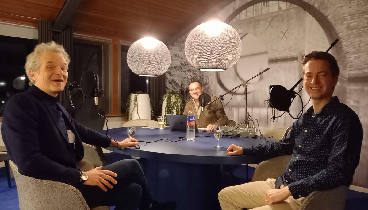 d66denbosch's tweet photo. In deze #podcast: @RvdKerkhof85 (kandidaat #2) en Joep Mol (voorzitter van de coöperatieve vereniging Bossche Windmolen West) over de uitdagingen van de energietransitie, coöperatief denken en een lange adem hebben omdat je ergens in gelooft.

🎙 | https://t.co/Zaw7OW4zPV https://t.co/frCahSrVNo