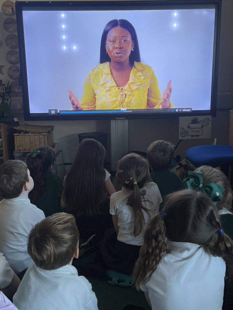 MissGillespie4's tweet photo. Fairtrade Fortnight Fun 🌎
The whole school are watching daily videos and have daily tasks and activities to learn more about Fairtrade. We have been learning about the effect of climate change for farmers. We have also created Fab Fairtrade bunting for the hall. 💙💚🖤
@SPSEyc https://t.co/9Q33aGx09s