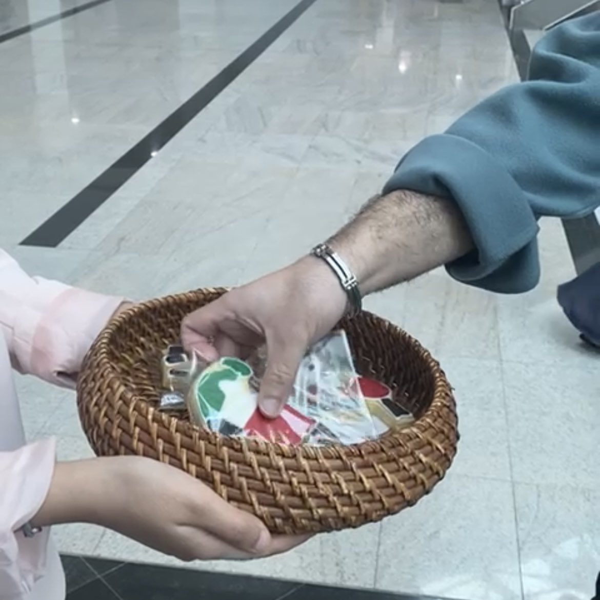 Human Rights Club tweet media