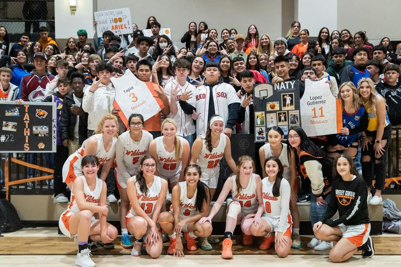 Special Thanks to our partner <a href="/TMobile/">T-Mobile</a> for supporting our school and our community this winter. Looking forward to the spring season. #TMobileGoesLocal #tmobiledw.