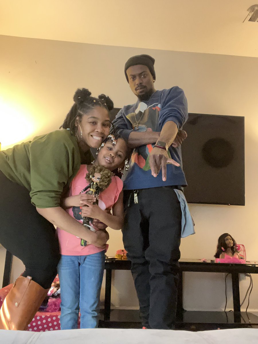 Miss_ShanaD's tweet photo. ✨2.22.22✨
We became parents to this little lady 6 years ago. ♓️🎂🎉🎊🥳
@_MooksMyName_ https://t.co/S0VS3wTa1j