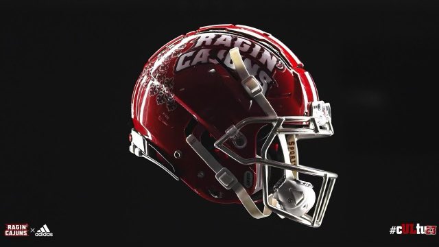 THE_DAGU's tweet photo. #AGTG I’m BLESSED to receive my 4th offer from the University of Louisiana at Lafayette!!! @coachgscott1 @leg12tim @michaeldes1 @RaginCajunsFB @samspiegs @DutchtownFB @JeritRoser @TheUCReport @SWiltfong247 @Coach_JLVenus @JeremyO_Johnson @RivalsWoody @jkleesportz @Coach_Janis https://t.co/w0snODhOeQ