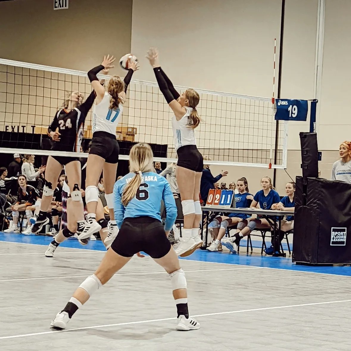 sandell_chloe's tweet photo. Took 2nd out of 32 teams in the gold division that we were in this weekend. For our last ever president's day tournament it did not disappoint. #VCNebraska #PresidentsDay2022 https://t.co/eUhIdx0Naf