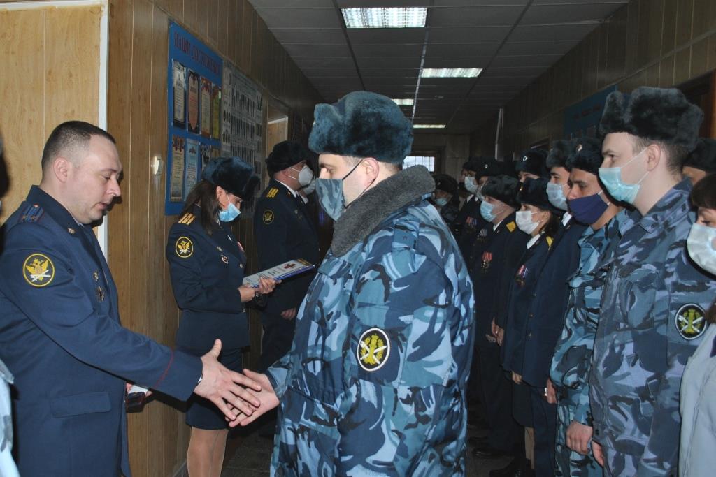 В преддверии празднования Дня защитника Отечества в СИЗО-1 УФСИН России по Ульяновской области прошли торжественные мероприятия

73.fsin.gov.ru/news/detail.ph…