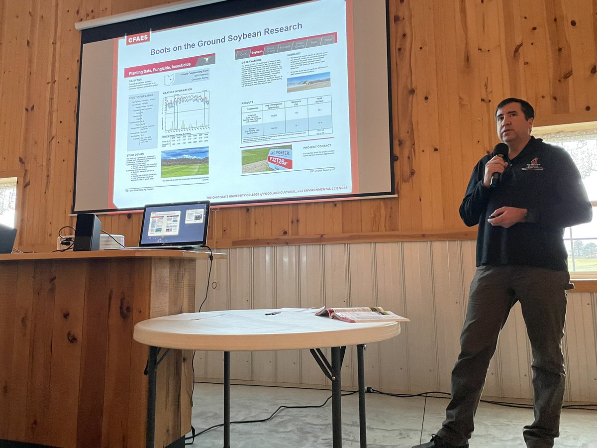 TMKBakersville's tweet photo. David Marrison and Chris Zoller OSU Extension giving updates on local on farm research through eFields. https://t.co/UfT1cijaSX
