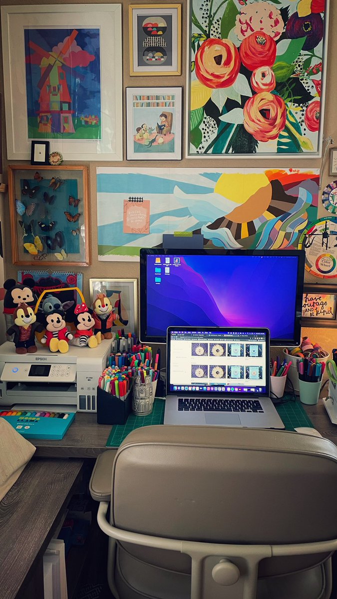 TimmSevitz's tweet photo. My happy place. 🥰🌟 #artstudio https://t.co/CPBL6DtCiV