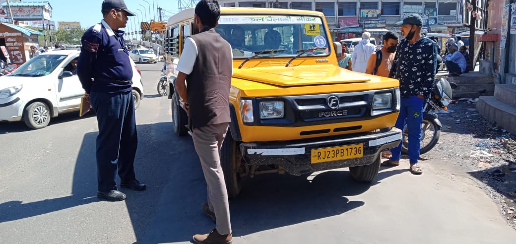 Sikar Traffic Police tweet media