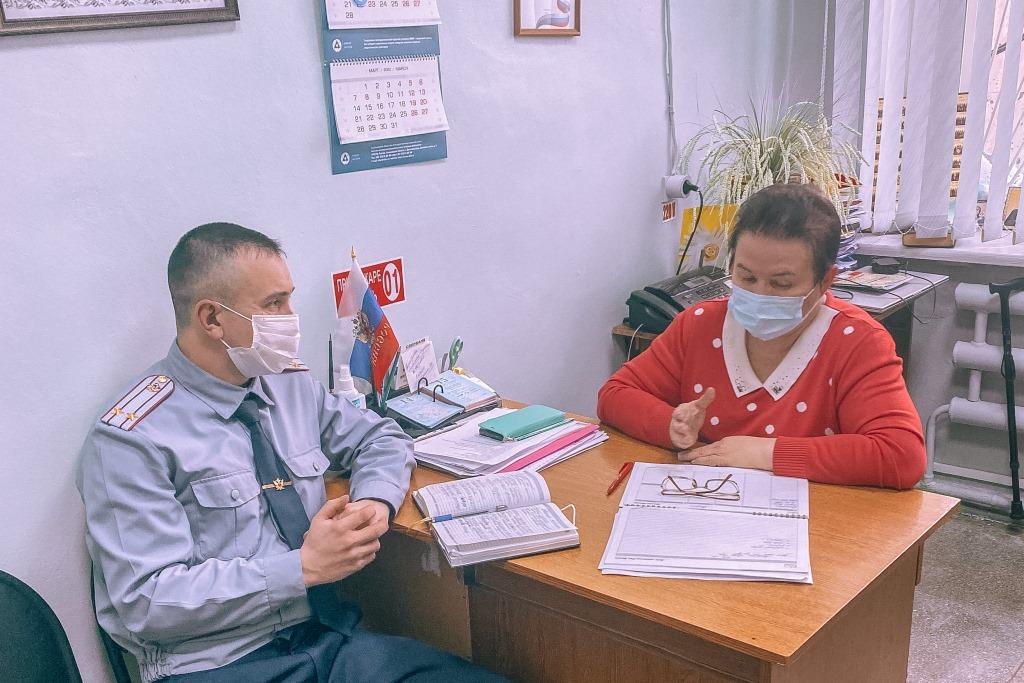 Заместитель начальника ИК-10 УФСИН России по Ульяновской области встретился с председателем общественной организации инвалидов

73.fsin.gov.ru/news/detail.ph…