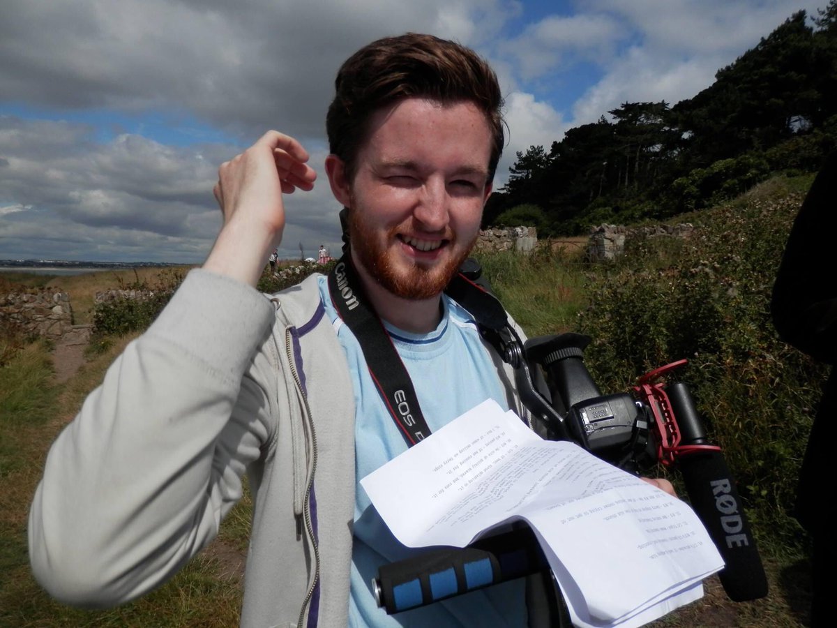 little_tariko's tweet photo. My mate John Redmond has gone missing near the Howth area in Dublin, Ireland. If anyone has seen John please contact Garda/Police. Thank you for your help x https://t.co/cF17db10fw