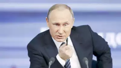 TimesNow's tweet photo. #Breaking | #RussiaUkraineCrisis: Russian parliament allows Russian army to operate outside of Russia: Report

#TimesNowInUkraine https://t.co/ALzNa3xAM8
