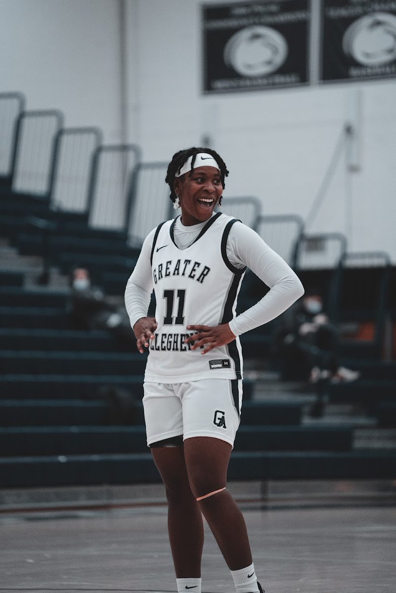 Smile 😁 if both of your basketball 🏀 teams are playing in the conference semi-finals tomorrow night. #BeGreater

📸: Coach Tre McKeithen