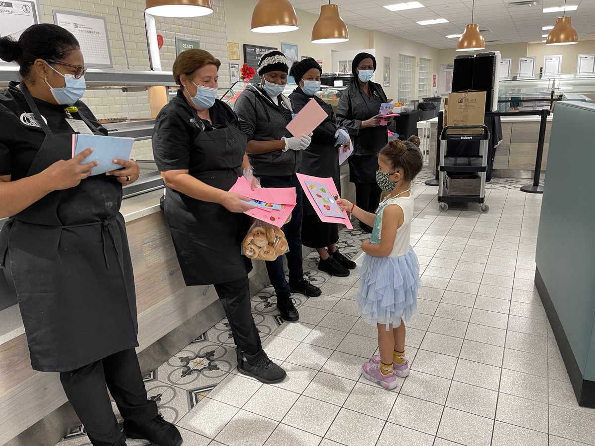 PC_Purpose's tweet photo. Kindergarten and 2nd grade worked together to create love notes for our nurses, special area teachers, security officers, receptionists, and more! We appreciate everything you do to make our school great! #PCService #PCKindergarten #PCGrade2 https://t.co/plHhoPXl9w