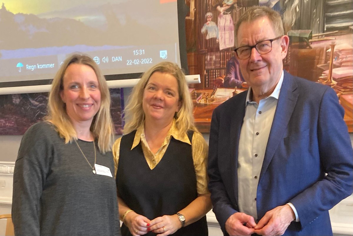 10-års planen må ikke blive i skuffen! Vi deler de store ambitioner med Poul Nyrup og @detsocialenetværk og @sind @bedrepsykiatri @fountainhouse 🤝Godt med opbakning fra ordførerne! @trinetorp, @pederhvelplund, @pernilleskipper, @perhansen, @julieskovsby @camillafabricius 👏🙏