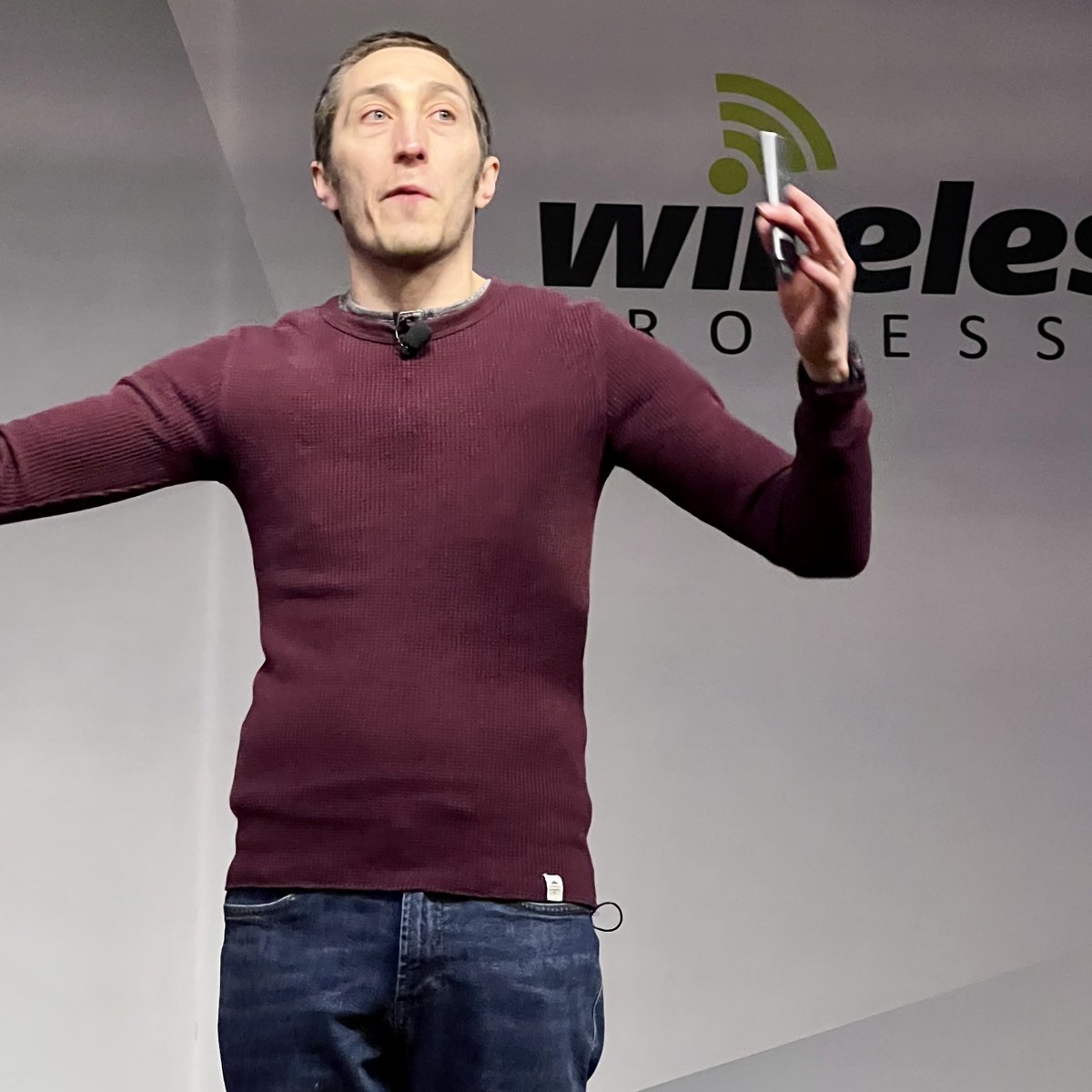 KeithRParsons's tweet photo. “Wireless LAN design is as much an art as a science!”

@MackenzieWiFi 
#WLPC https://t.co/EjarHtjhW7