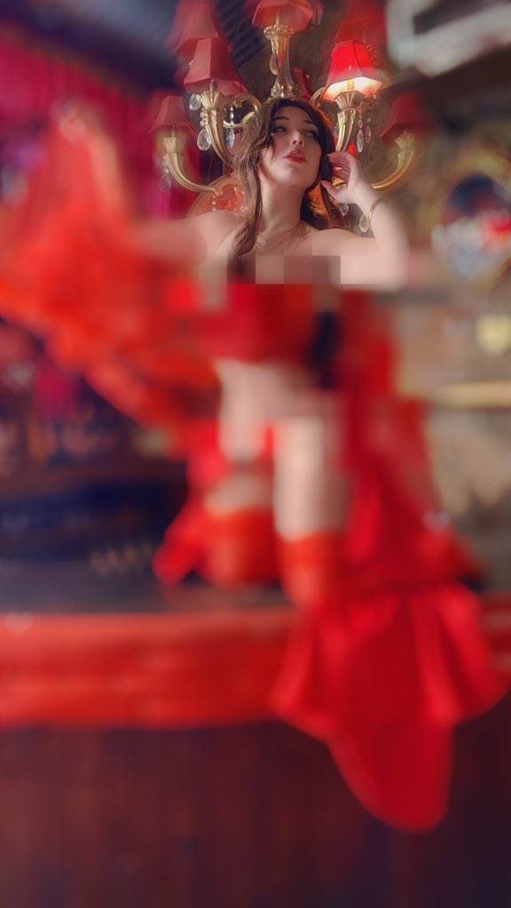 JennRobinEvans's tweet photo. Muchas gracias por el apoyo! Aquí les dejo su reecompensa 💕 ahora, me ayudarían compartiendo y comentando esta 200 veces para desbloquear a Aerith en lencería? Ame como quedó este cosplay! https://t.co/93PdvAbAN7