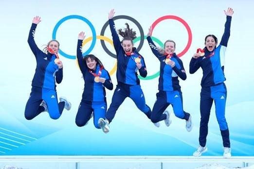 AgriiUK's tweet photo. Former Agrii team member brings home the Gold! 🥇🇬🇧

READ: Dreams really do come True – Gold for Women’s Curling 
https://t.co/KHmwInmPXO 

#Beijing22 #TeamGB https://t.co/mmQ2jkk3KU