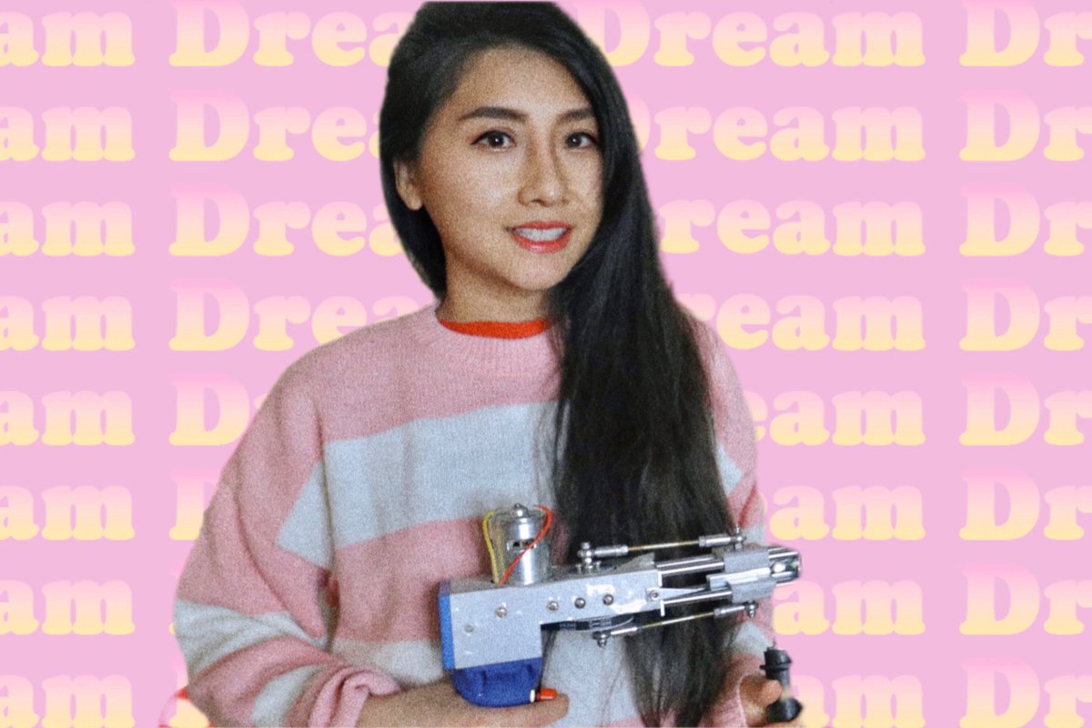 Playing around with backgrounds hahah, no purpose to this post lol