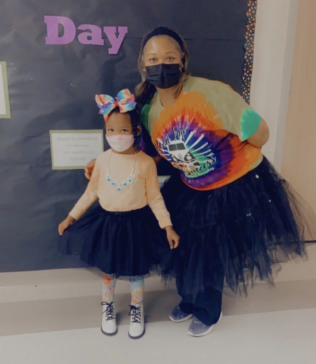 Lynna_Casiano's tweet photo. Today at @SES_Eaglese is #palindromeday we celebrate #TwosDay with Tutus, tie-die, and tube socks.
#GISD 
@KristaMcClure4 @MsArias21 @drlopez23
 #TheGISDEffect  #ChooseGarlandISD 
@gisdnews @gisdnoticias https://t.co/H08pqRgzdl