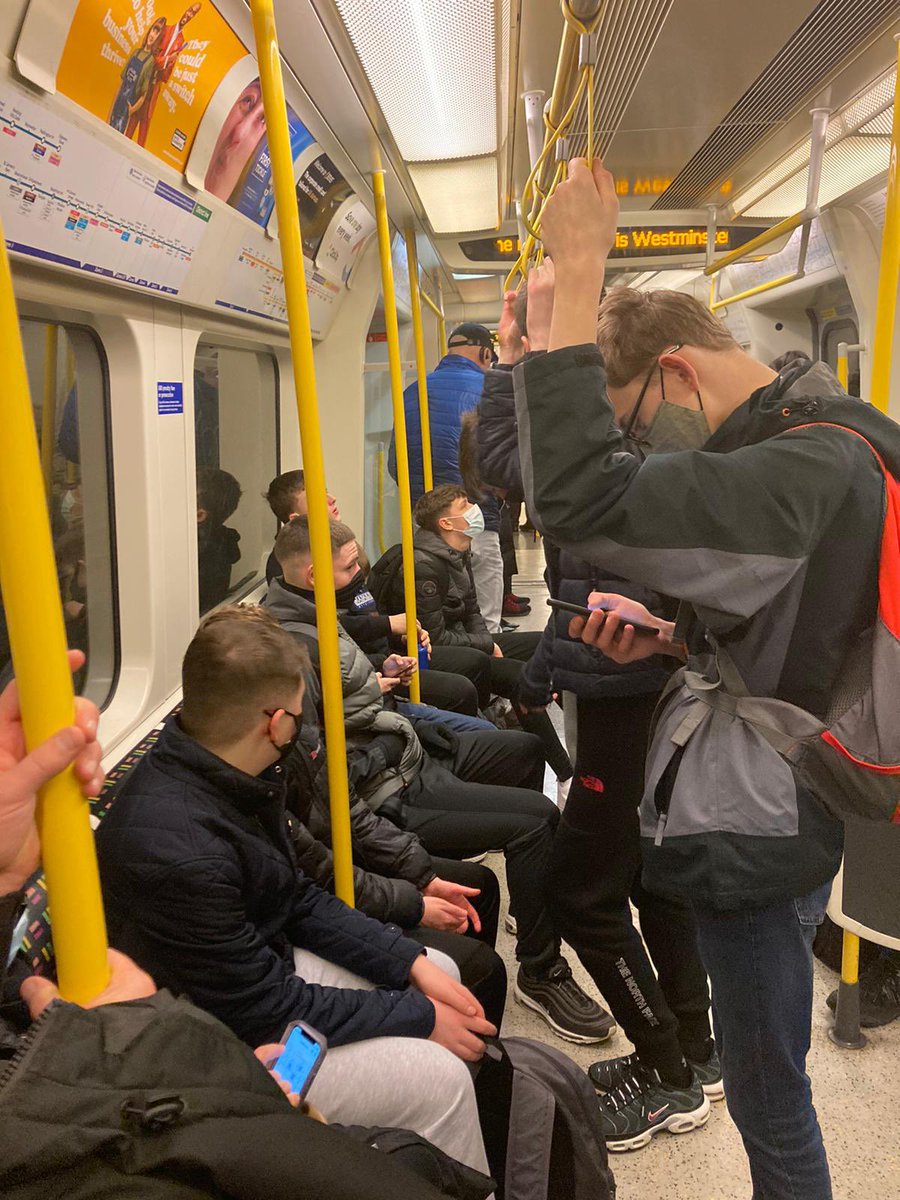 Having a great time in London with Y10