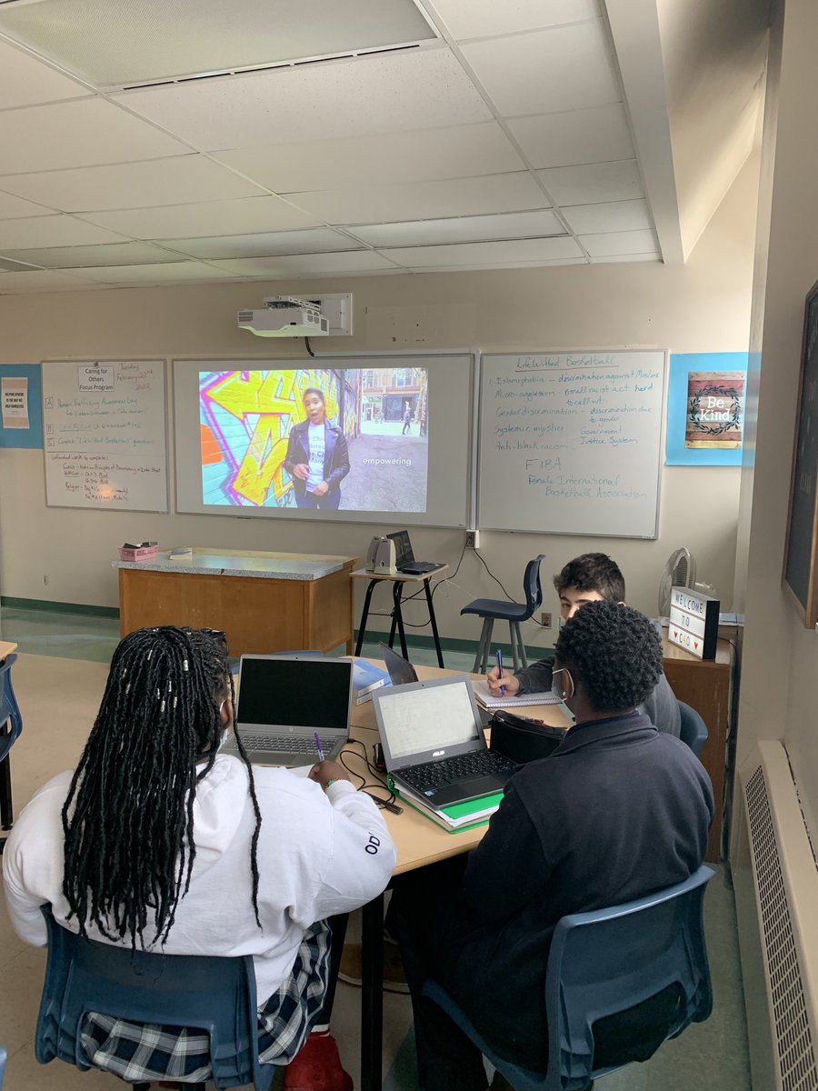 Having difficult but important discussions on #NationalHumanTraffickingAwarenessDay ⁦<a href="/ImmaculataOCSB/">Immaculata High School</a>⁩. Thanks ⁦⁦<a href="/OneChildNetwork/">OneChild</a>⁩ and the amazing work of ⁦<a href="/cherylperera/">Cheryl Perera, O.Ont</a>⁩  #Caring4Others