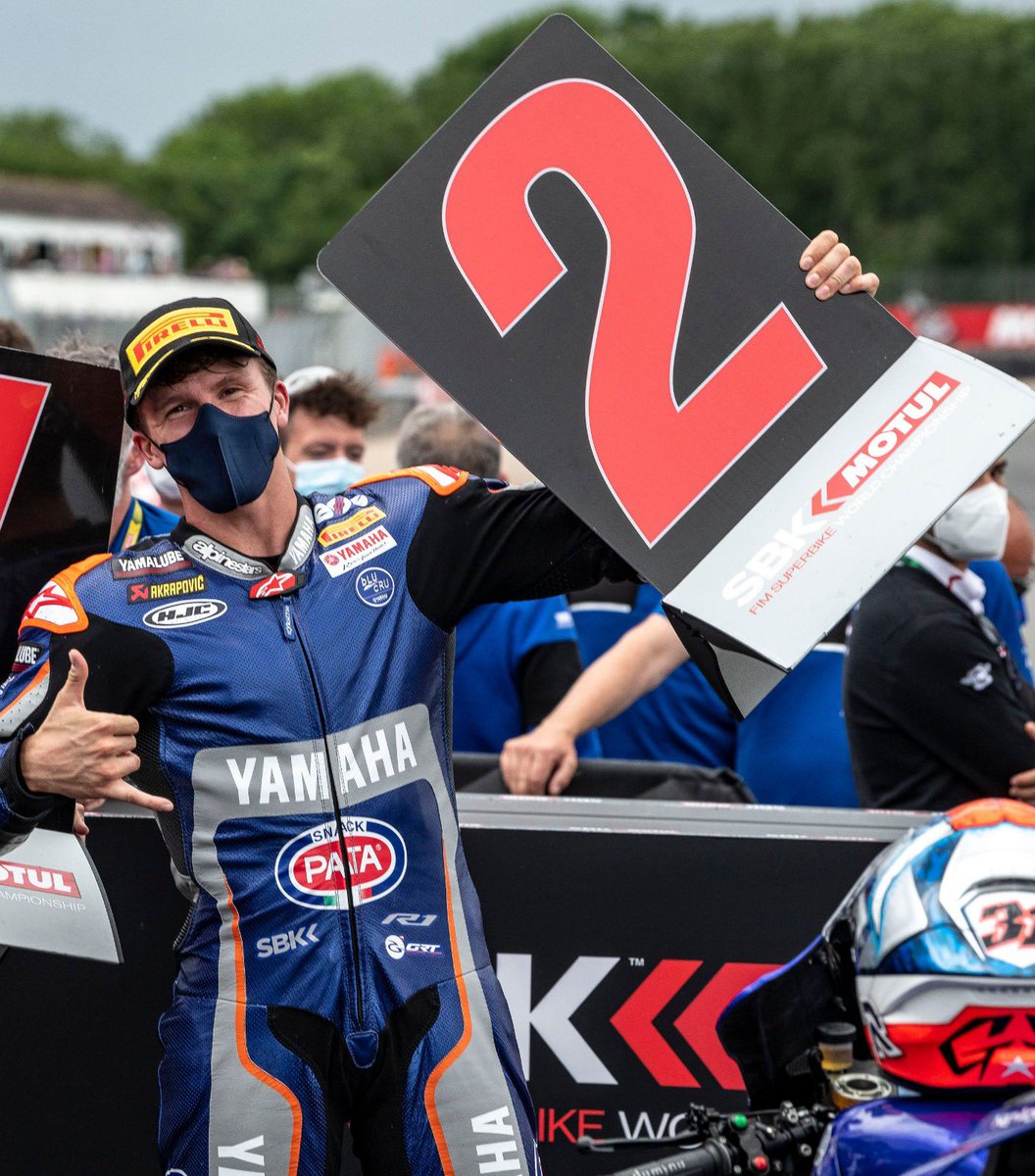 GRTYamahaWSBK's tweet photo. It's 2/2/22, we see 2️⃣ everywhere 🤯 So we celebrate it with some 🥈😂

@WorldSBK @yamaharacingcom 

#GRTeam #GRTRacingTeam #YamahaRacing #WeR1 #RevsYourHeart #WorldSBK https://t.co/N3W4kuLi6n