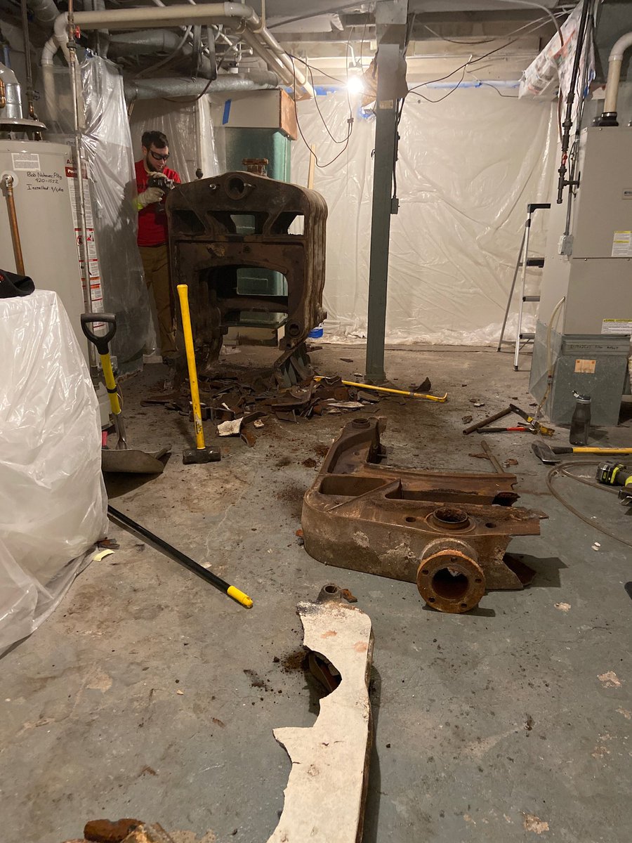 DDDemolition's tweet image. #duediligencedemolition #interiordemo #residentialdemolition #veteranowned #veteranoperated #demolition #dirtyjobs