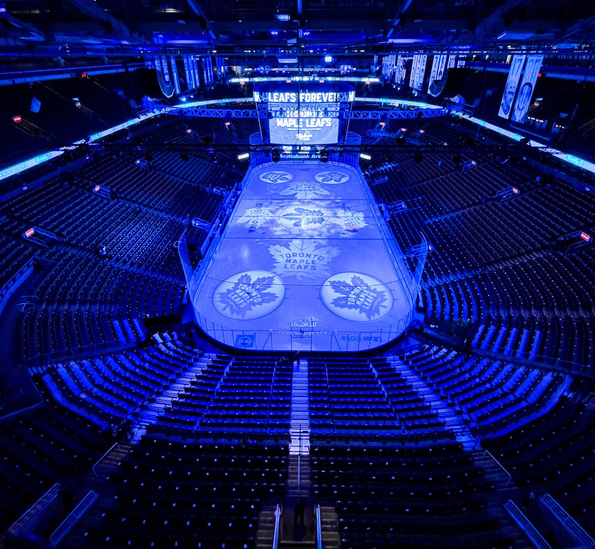 🚨GAMEDAY CHALLENGE🚨
We have tickets to give away for when the Leafs are back at home on Thursday! Here’s how to enter:
◦Like &amp; share this post to you     story
◦Tag which friends you’d have as your starting lineup
◦Every tag &amp; share will be considered an extra entry