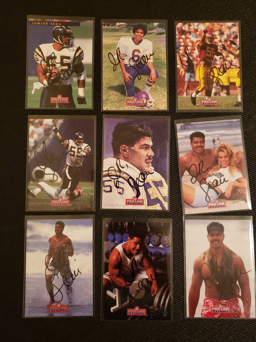 boltsfan928's tweet photo. #johnnysPCshowcase for today is a complete 9 card set of Jr Seau autographed 92 Pro Line. Kind of a 🌈 right??!? #chargers #SayOw #boltup #thehobby
Feel free to post a pic of a PC item in the comments. Lets see those collections!
No poll today. Maybe tomorrow. https://t.co/IzPtM5Mn9d