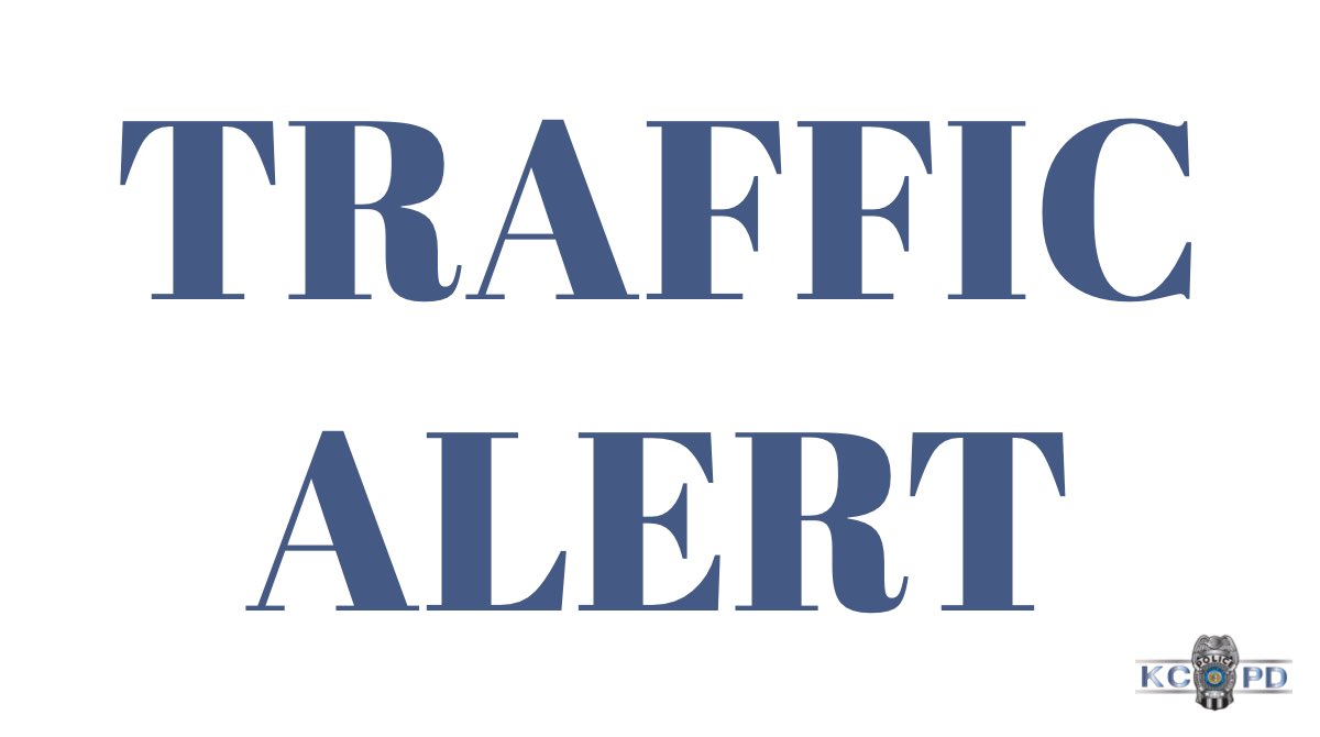 🚨 We are currently investigating a suspicious package call inside of City Hall and are working with City Hall staff to evacuate the building. Our Bomb and Arson Detectives have responded and are investigating. 🚨