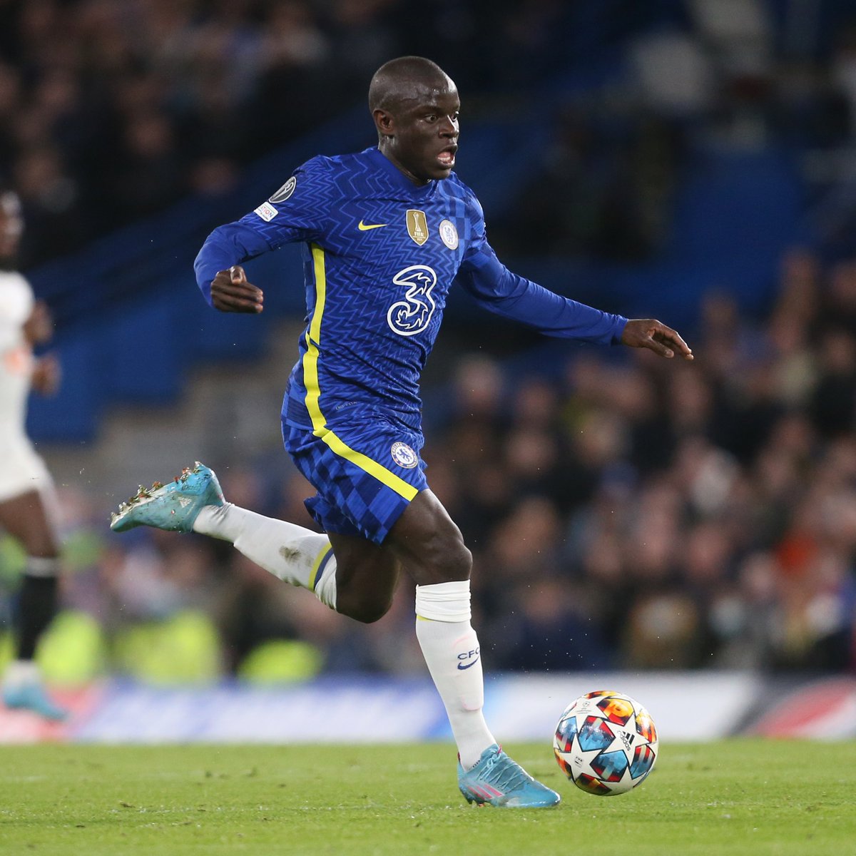 🇫🇷 N'Golo Kanté. World class.

#UCL