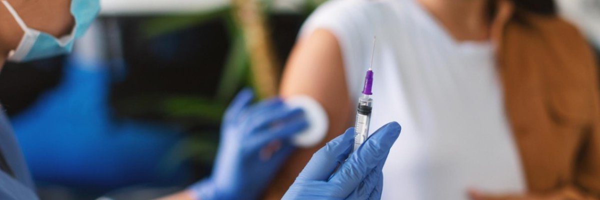 RobsInstitute's tweet photo. Congrats to @HelenSMarshall & team for receiving $960k from @nhmrc to increase uptake of flu and COVID vaccine amongst pregnant women and children with chronic health conditions. https://t.co/0wKuLH2HcR
#MaternalImmunisation #FluVaccine #InfluenzaVaccine https://t.co/vYuqTbXE2B