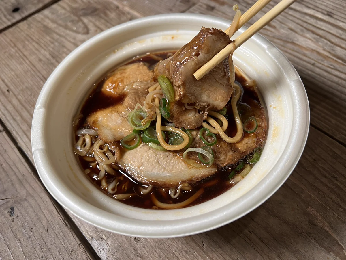 セブンの新福菜館本店監修「中華そば」が脂質制限中の人でもいけるラーメン‼