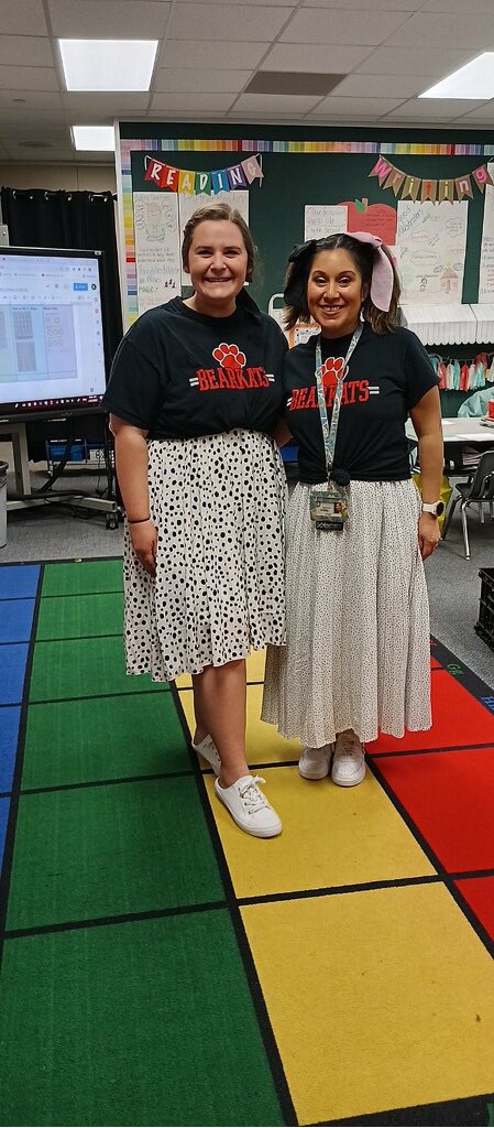 MrsMiller3rd's tweet photo. Happy 2sday! @BlackBearkats https://t.co/Gwv4ldwXGu