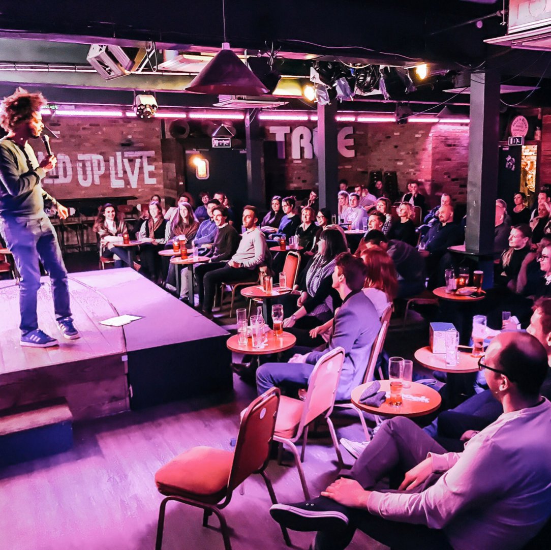 Comment below with a musician or a music group you'd love to see perform live!
~
#music #performance #live #favourites #allthingslondon