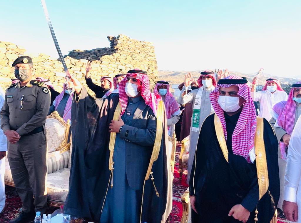 hazanaser's tweet photo. آهالي قرية الحسن الغالين ... احسنتو

#الباحة 
#القرى https://t.co/n2o9caVaP3