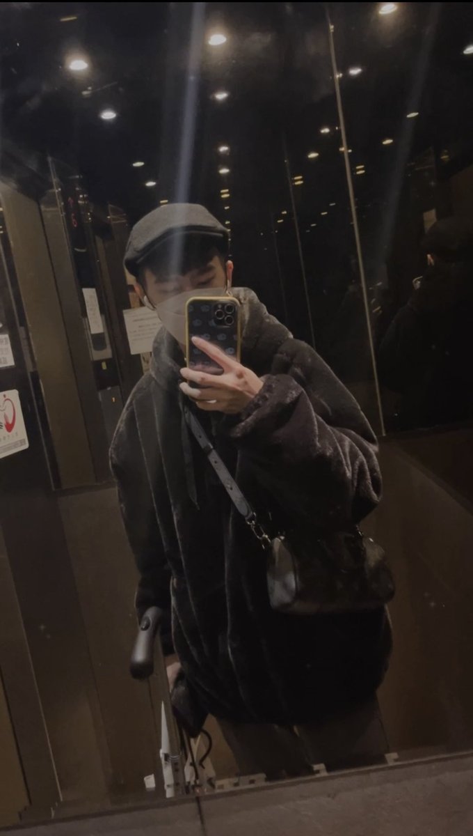 別人都下船了
我還在暈…
我以為我夠主動了…
心好累