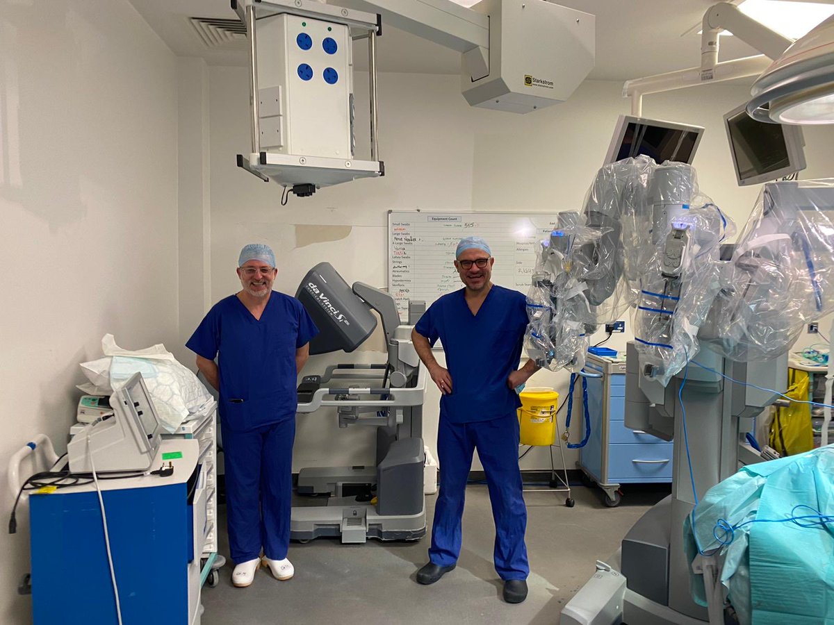I have today performed my first two #robotic #thyroidectomies . My gratitude to #BalazsLorincz for his proctoring and the staff at the #ListerHospital ⁦<a href="/enherts/">East and North Hertfordshire Teaching NHS Trust</a>⁩ ⁦<a href="/IntuitiveSurg/">Intuitive</a>⁩ ⁦<a href="/3dm_emea/">3-D Matrix EMEA</a>⁩ 
⁦<a href="/BAETS_UK/">British Association of Endocrine&Thyroid Surgeons</a>⁩ ⁦<a href="/britishthyroid/">BTF Thyroid</a>⁩