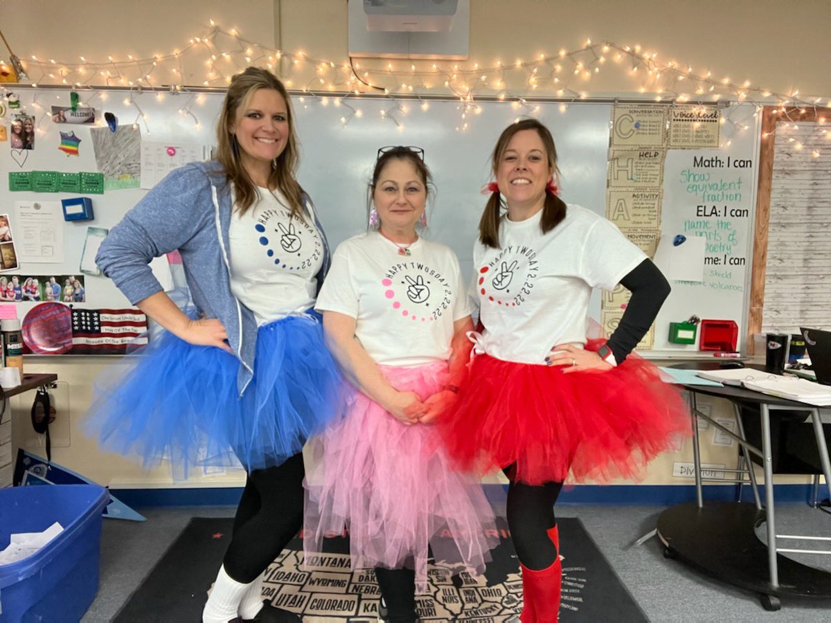 mscombestusd384's tweet photo. Happy TwosDay! 2-22-22. #SGES323 https://t.co/rAlhuDHSr7