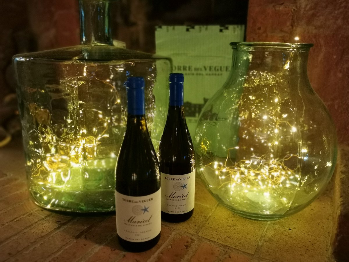 MN_rest's tweet image. I amb l'arribada de la nova anyada 2021 de Maricel de la bodega Torre del Veguer diem adéu i fins dijous 😄

#malvasiadesitges
#vinsdelgarraf #vinsdelpenedes #videproximitat #enoturisme #gastronomiasitges #sitgesgastronomic