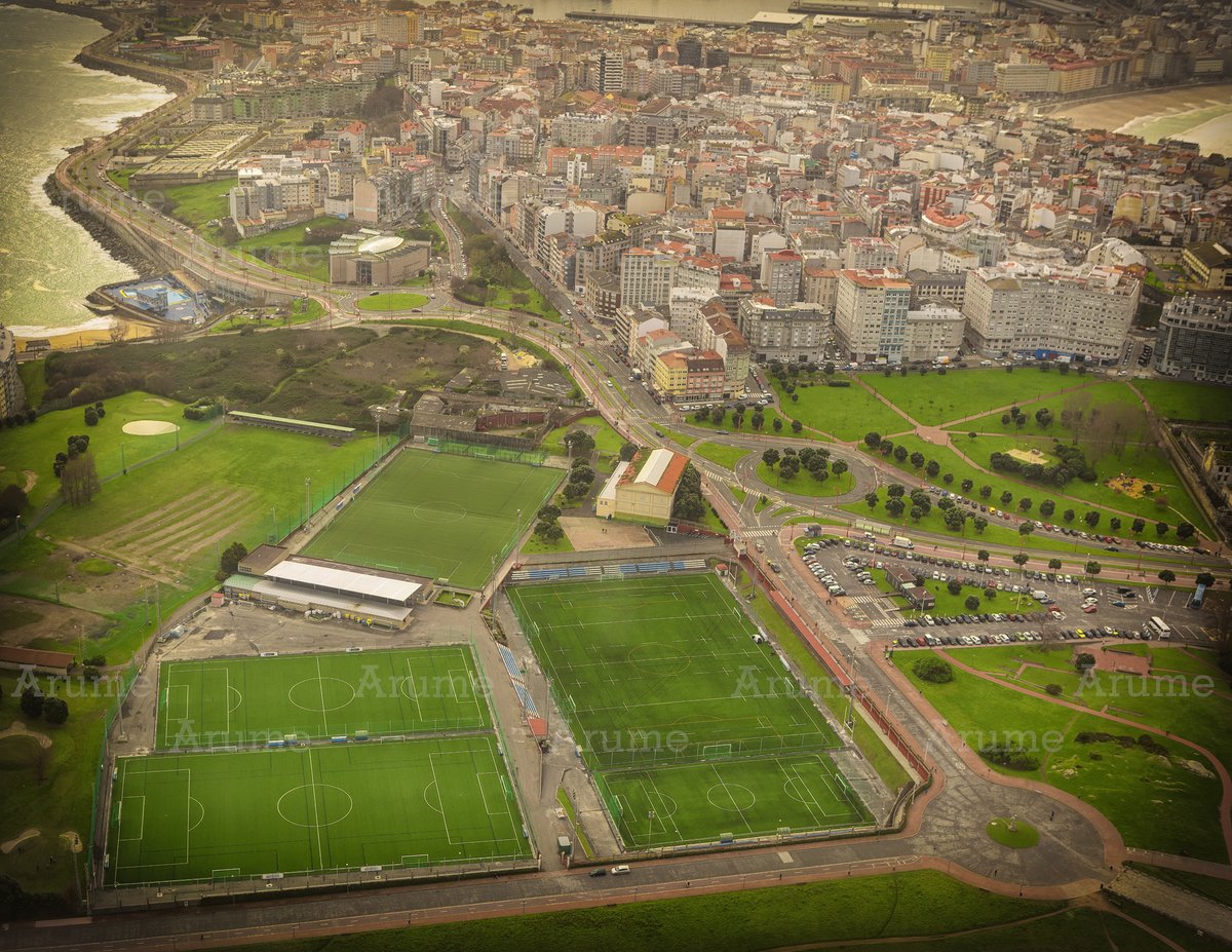 JaviArume's tweet photo. A Coruña ☁️📷 https://t.co/SyMIBYAUZ9