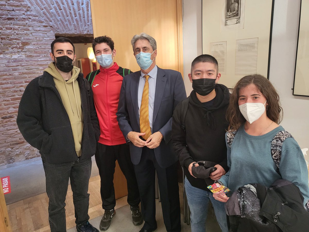 JVSazUAH's tweet photo. Facultad de Filosofía y Letras, Escuela de Arquitectura, Facultad de Ciencias Económicas, Empresariales y Turismo. #JVSazUAH22 https://t.co/sZ5eSPHjSu