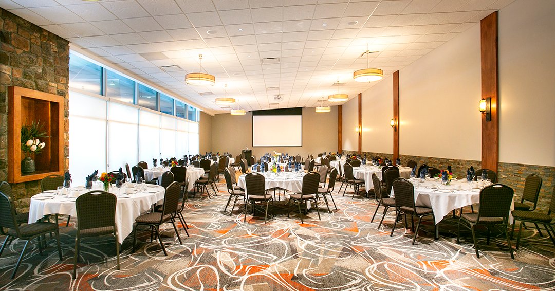 thederrickclub's tweet photo. Looking for something unique for a special occasion? We have it here 🥳
From business meetings to intimate receptions to exquisite grand events, we will bring your vision to life.
Contact catering@derrickclub.com or 780.437.8378 for information.
#DerrickEvents #YEGevents #YEG https://t.co/hBa3drUUz8