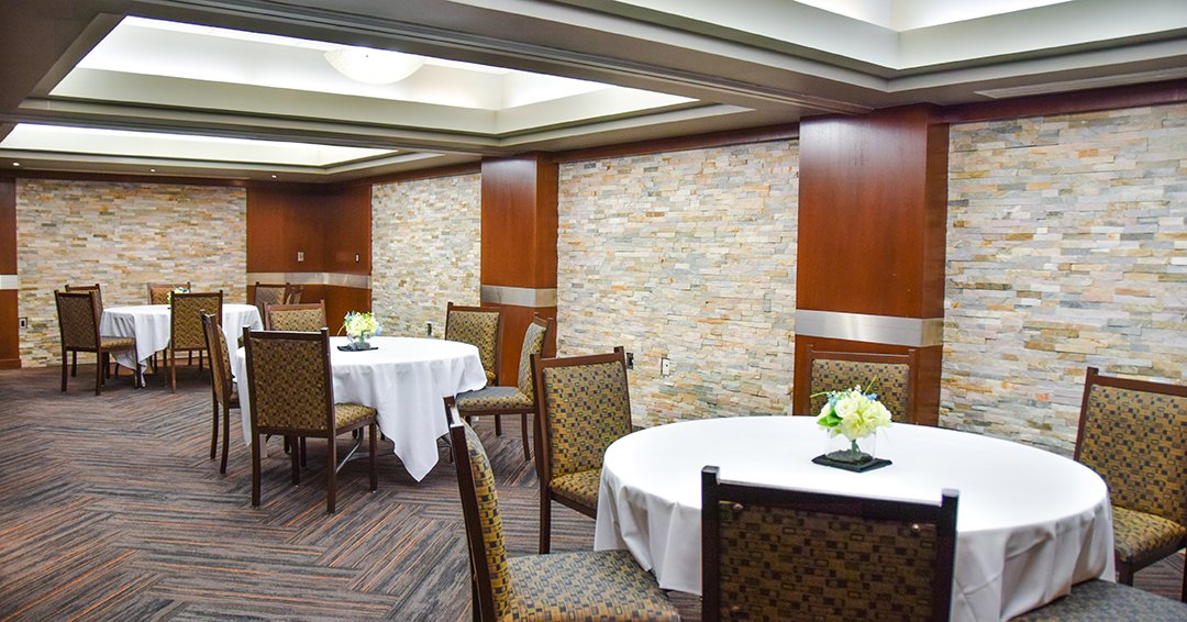 thederrickclub's tweet photo. Looking for something unique for a special occasion? We have it here 🥳
From business meetings to intimate receptions to exquisite grand events, we will bring your vision to life.
Contact catering@derrickclub.com or 780.437.8378 for information.
#DerrickEvents #YEGevents #YEG https://t.co/hBa3drUUz8