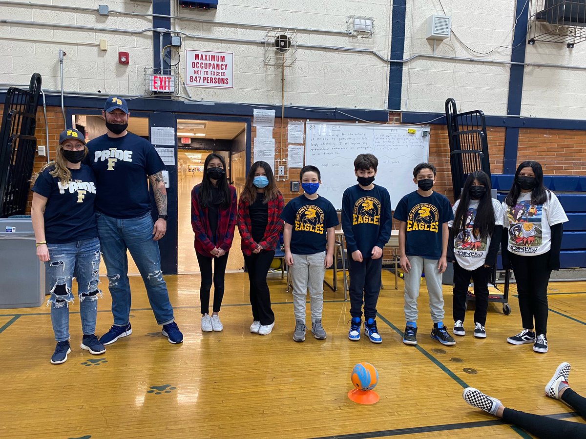 park ave crushing the twin game on 2/22/22  #doublethreat #twinning #twos(day) #doubletake #funinPE #pae #turntwo <a href="/PAEeagles/">Park Ave. Elementary</a>