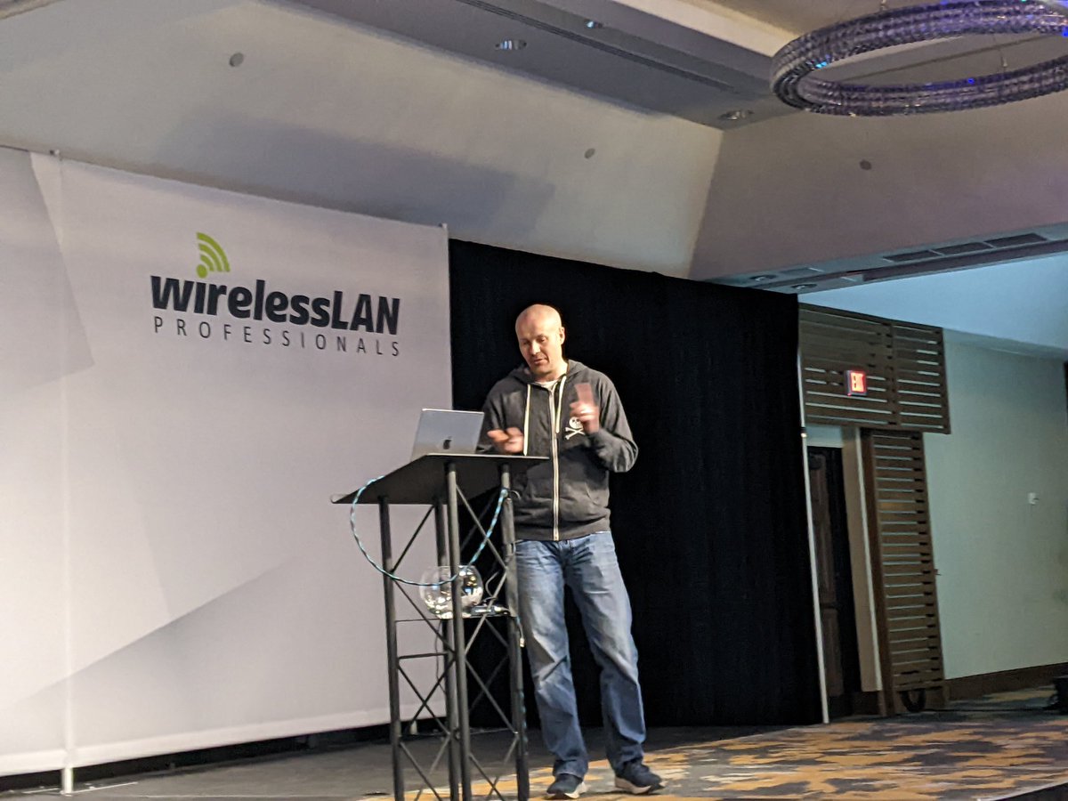 Rasika Nayanajith tweet media