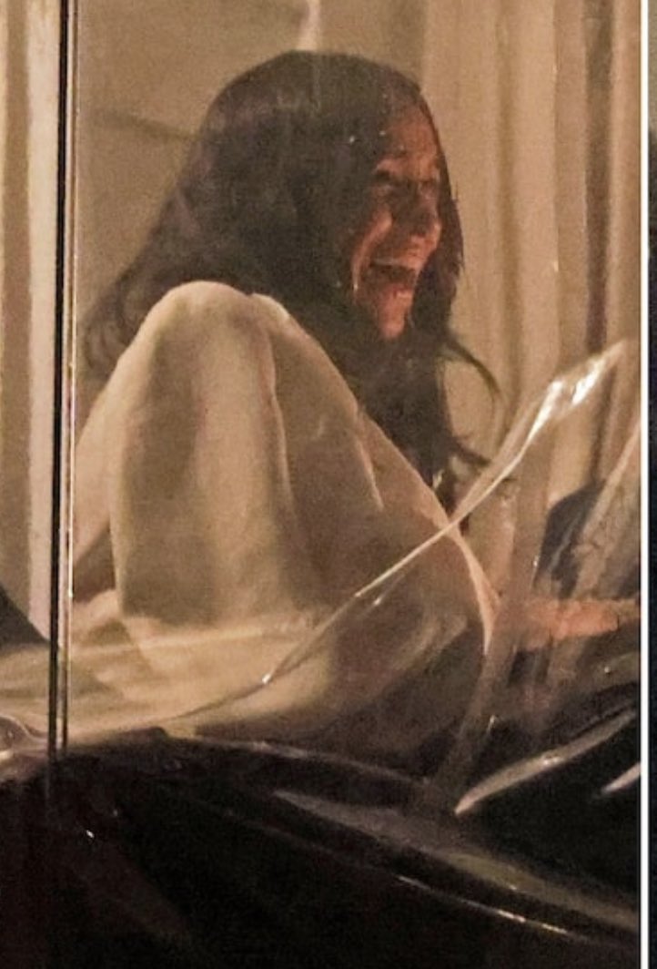 HarrysGreySuit tweet media